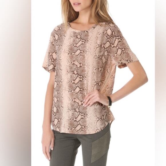NWT Equipment 100% silk Python Riley Tee in Nude xsmall - Picture 5 of 16